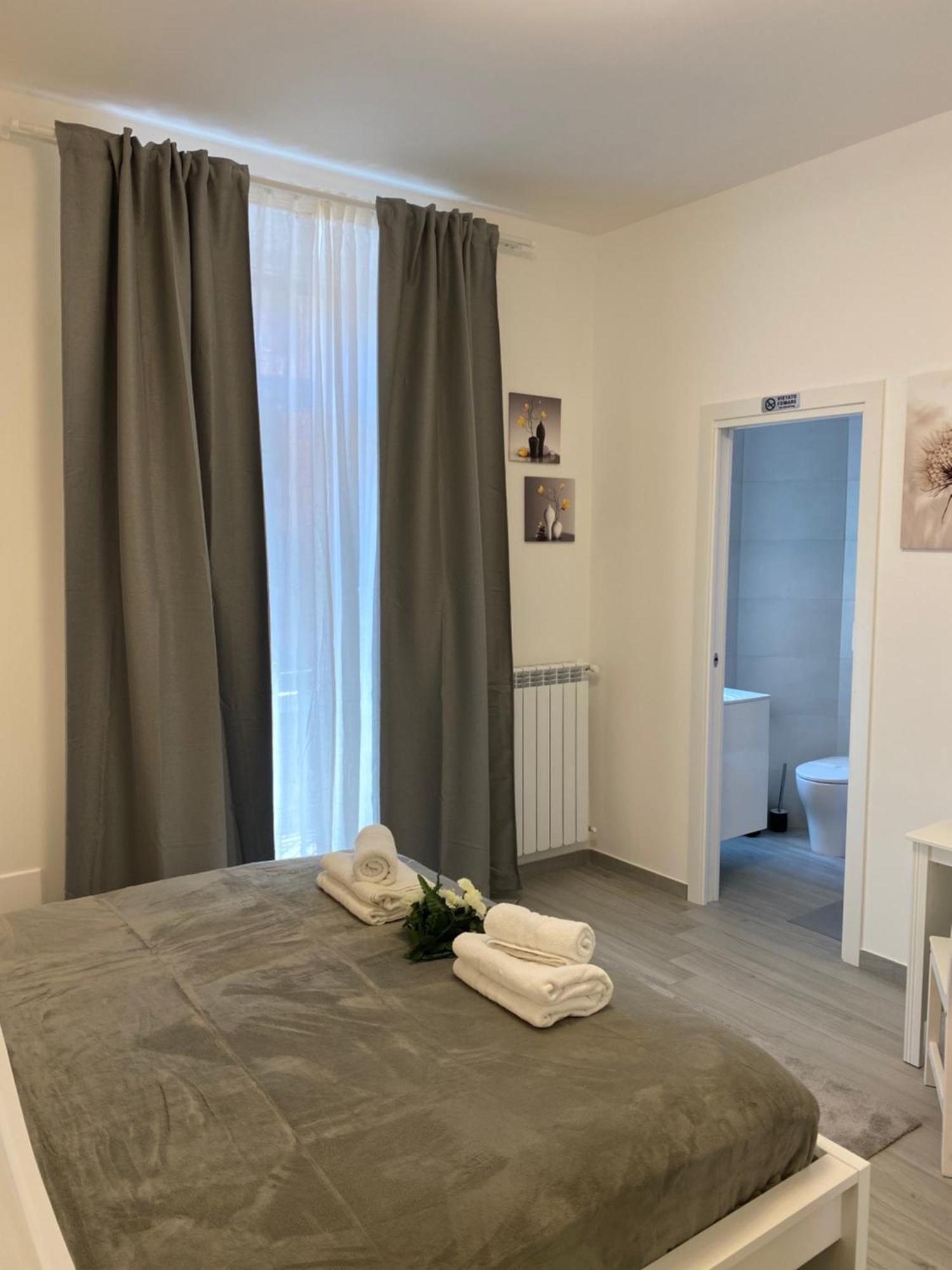 Soft Rooms Guest House Affittacamere Roma Centro Exterior foto